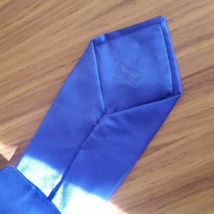 Brioni silk tie